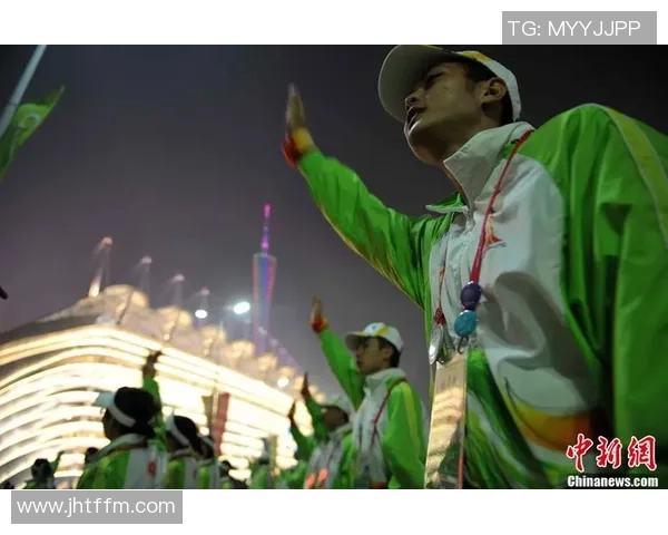 广州足球队亚运会逆袭之路展现拼搏精神与团队力量